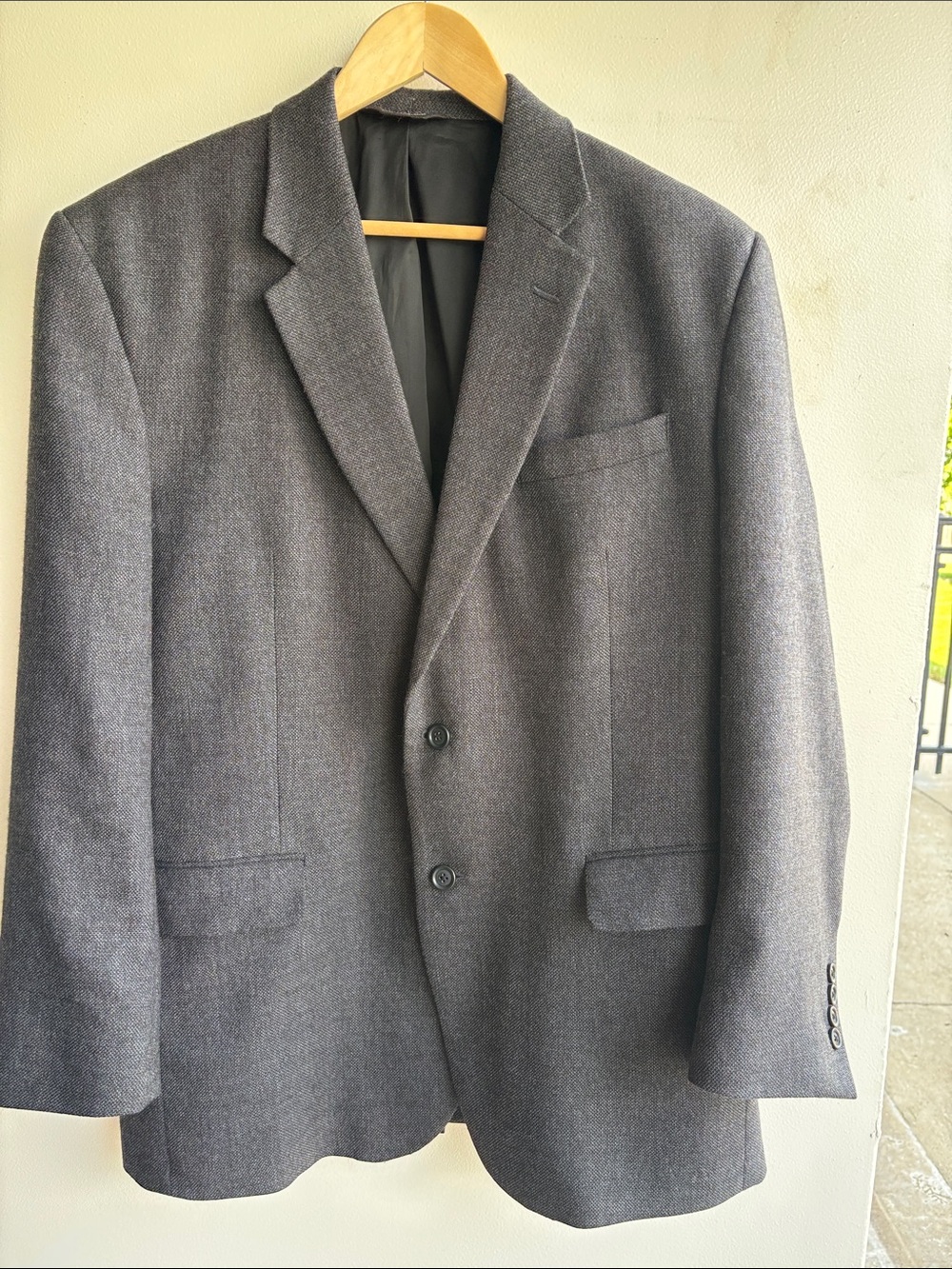Joseph A. Banks Men's Gray Two-Button Traveler’s Collection Blazer Size 46R